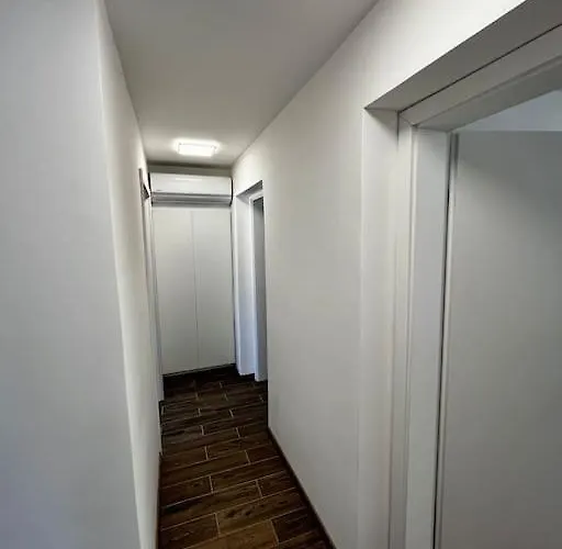 Charming Flat マリボル