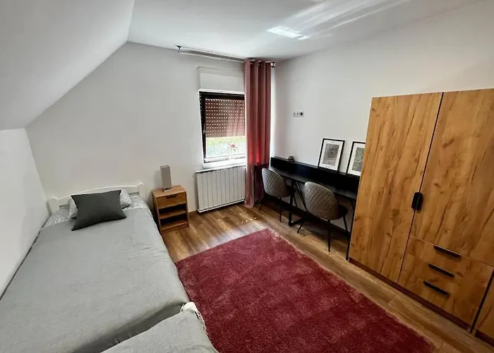 Charming Flat ماريبور